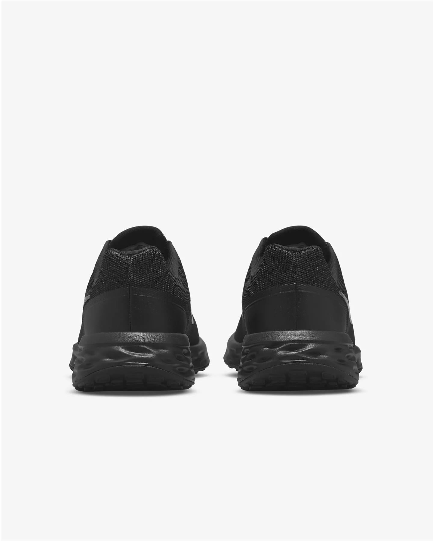 Men's Wide Fit Nike DD8475-001 Revolution 6 Running Trainers