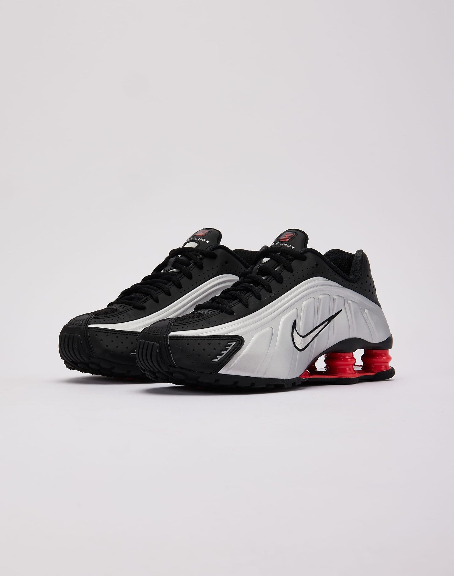 Nike Shox R4