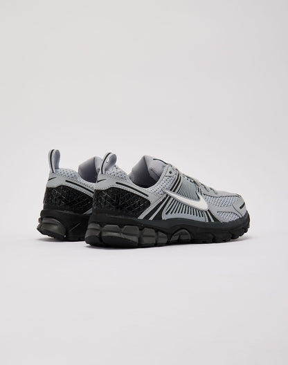 Nike Vomero 5 Grade-School